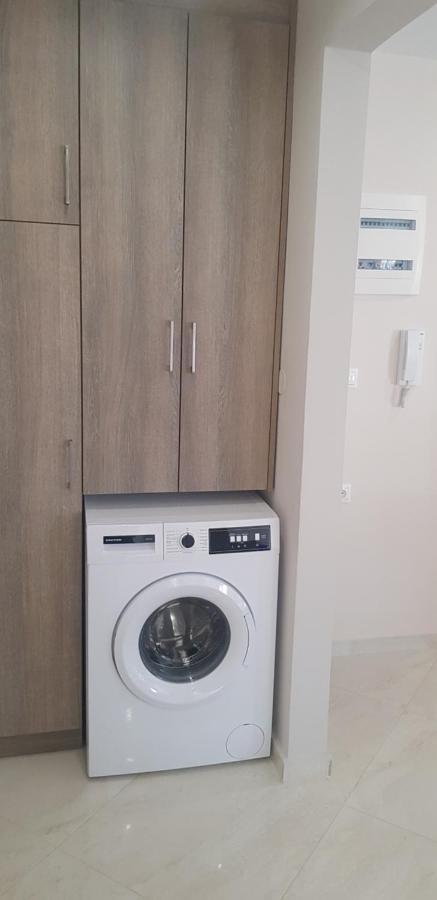 Harry'S Apartment 莱夫基米 外观 照片