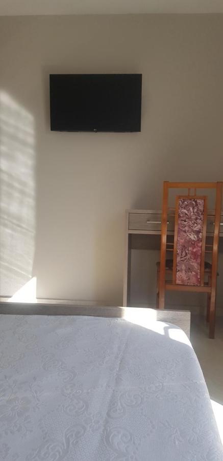 Harry'S Apartment 莱夫基米 外观 照片